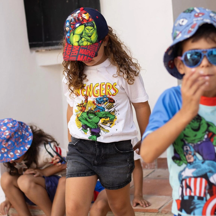 zestaw-czapka-i-okulary-avengers